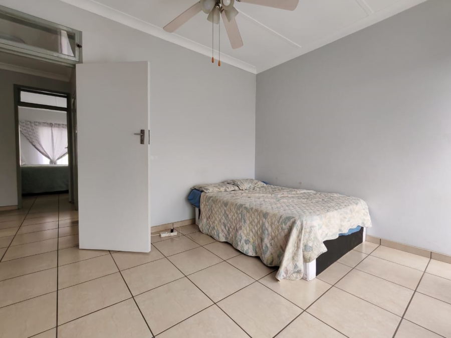 2 Bedroom Property for Sale in Three Rivers Gauteng