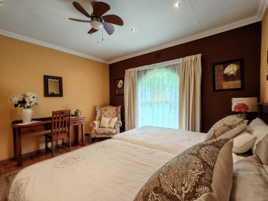 4 Bedroom Property for Sale in Three Rivers Proper Gauteng