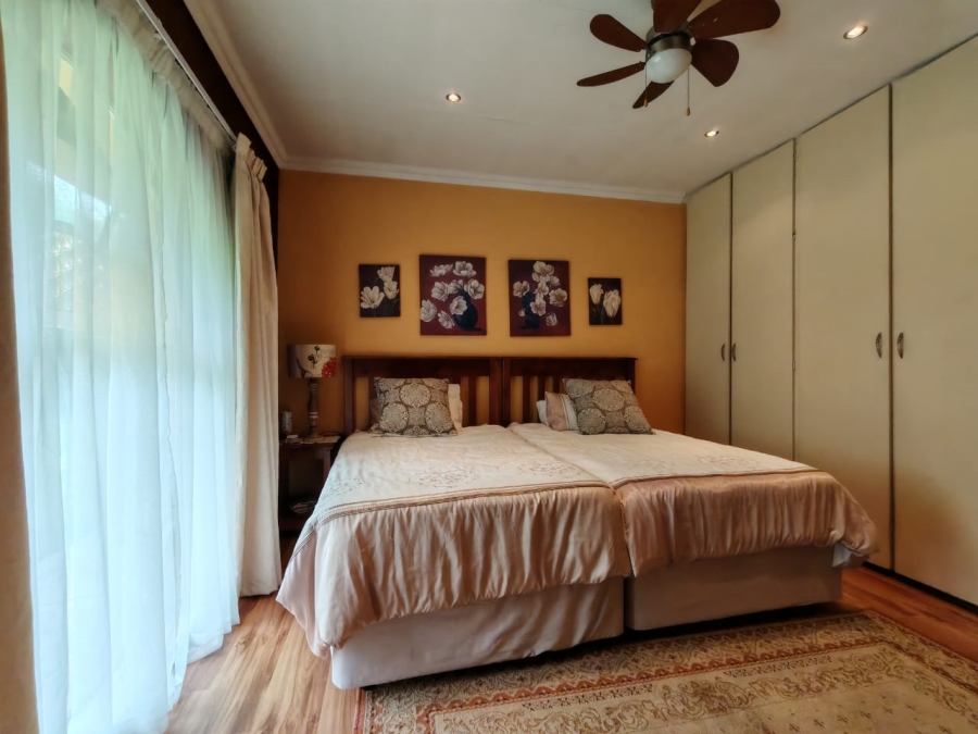 4 Bedroom Property for Sale in Three Rivers Proper Gauteng