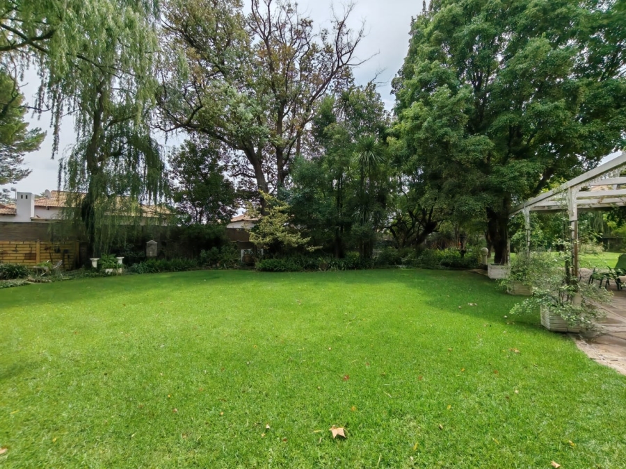 4 Bedroom Property for Sale in Three Rivers Proper Gauteng