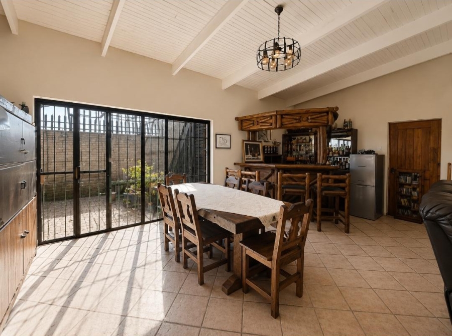 3 Bedroom Property for Sale in Three Rivers Gauteng