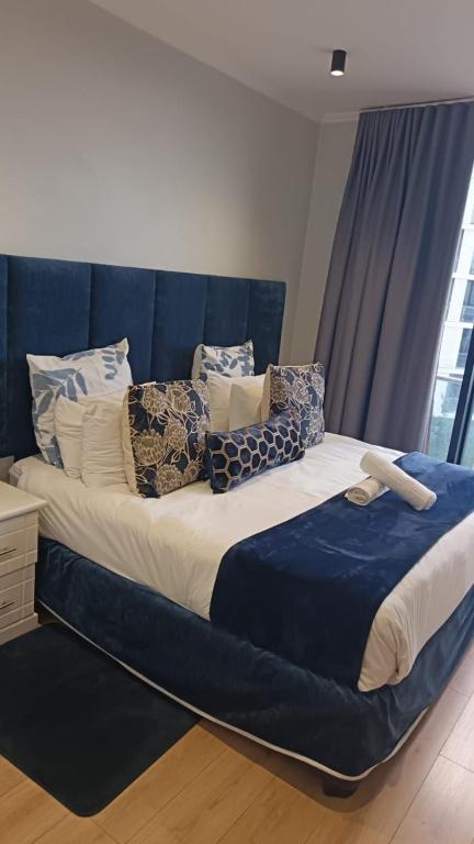 2 Bedroom Property for Sale in Waterfall Gauteng