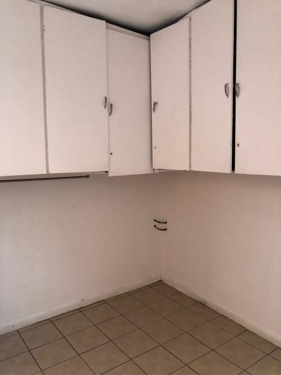 To Let 2 Bedroom Property for Rent in Laudium Gauteng