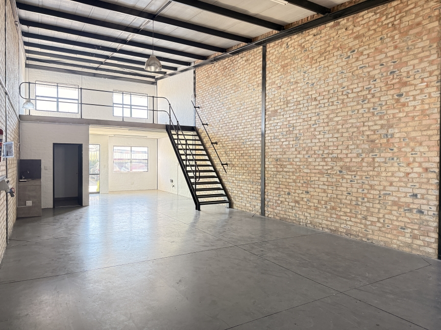 To Let Commercial Property for Rent in President Park Gauteng