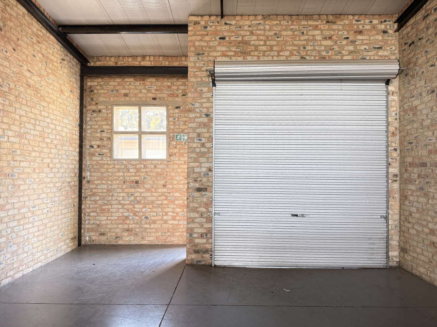 To Let Commercial Property for Rent in President Park Gauteng