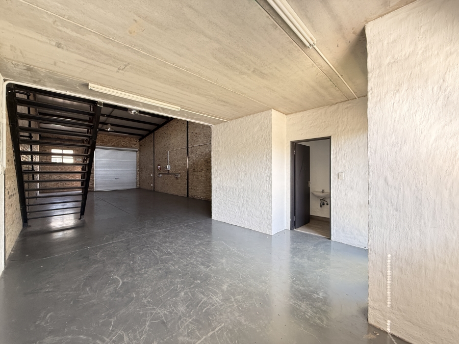To Let Commercial Property for Rent in President Park Gauteng