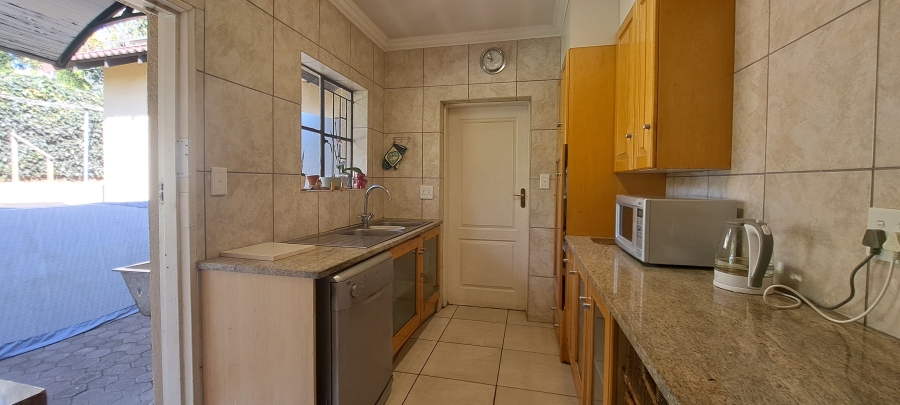 To Let 3 Bedroom Property for Rent in Weltevreden Park Gauteng