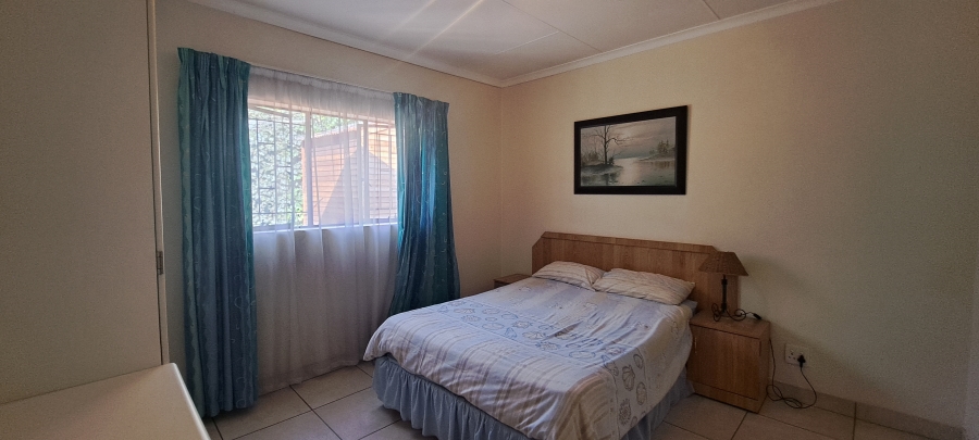 To Let 3 Bedroom Property for Rent in Weltevreden Park Gauteng