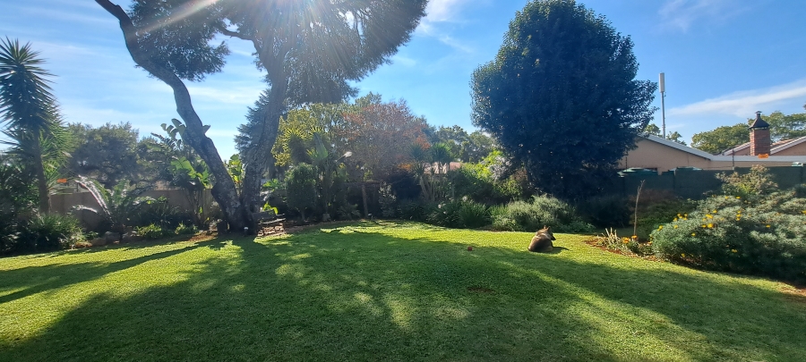 To Let 3 Bedroom Property for Rent in Weltevreden Park Gauteng
