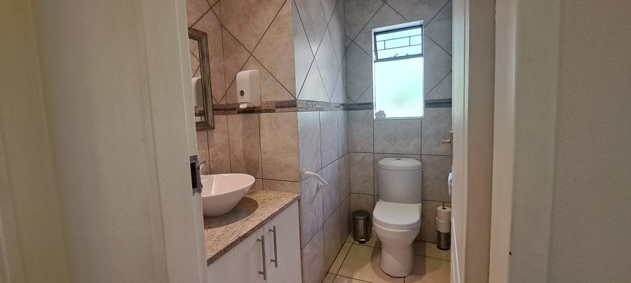To Let 3 Bedroom Property for Rent in Weltevreden Park Gauteng