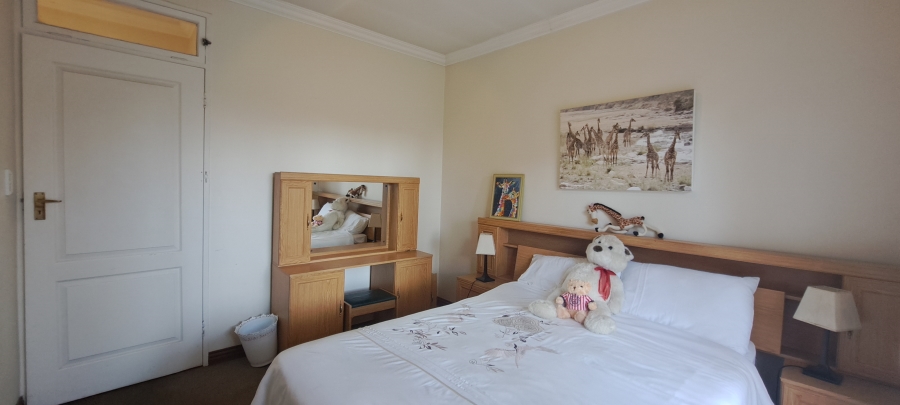 To Let 3 Bedroom Property for Rent in Weltevreden Park Gauteng