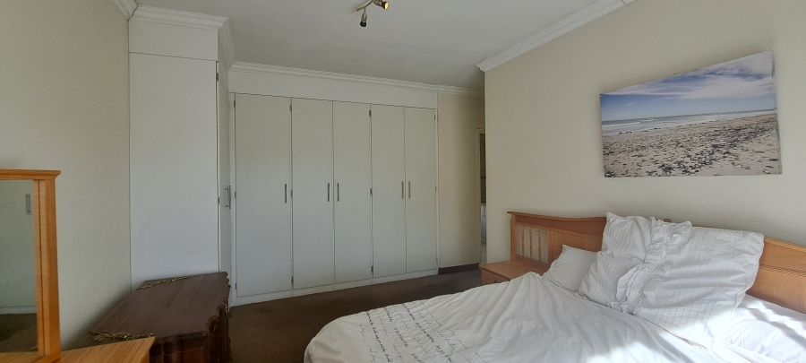 To Let 3 Bedroom Property for Rent in Weltevreden Park Gauteng