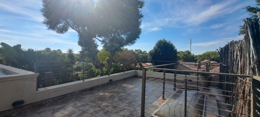 To Let 3 Bedroom Property for Rent in Weltevreden Park Gauteng