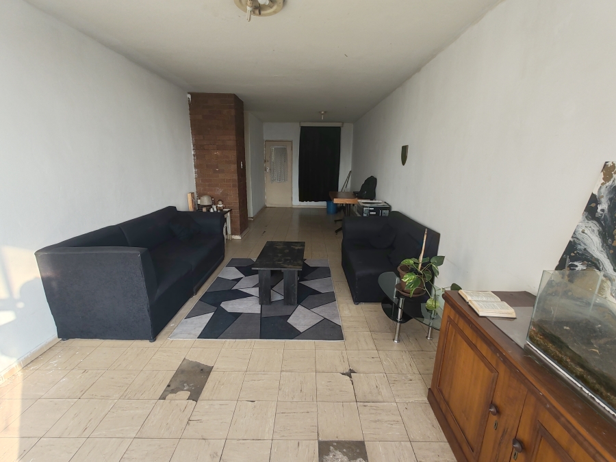 2 Bedroom Property for Sale in Gezina Gauteng