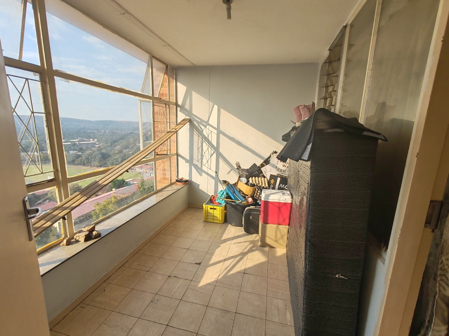 2 Bedroom Property for Sale in Gezina Gauteng
