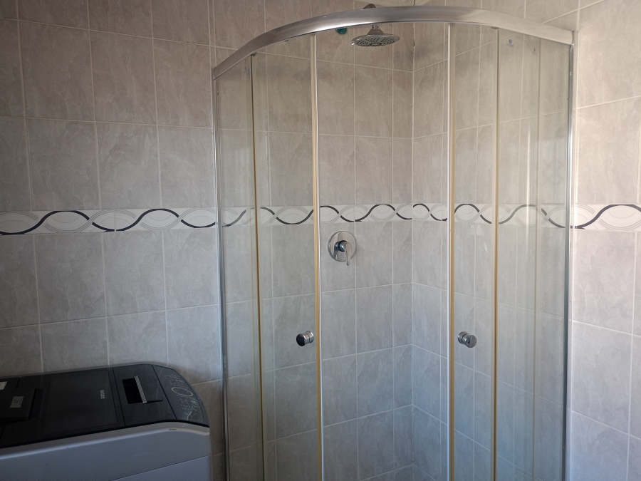 3 Bedroom Property for Sale in Unitas Park Gauteng