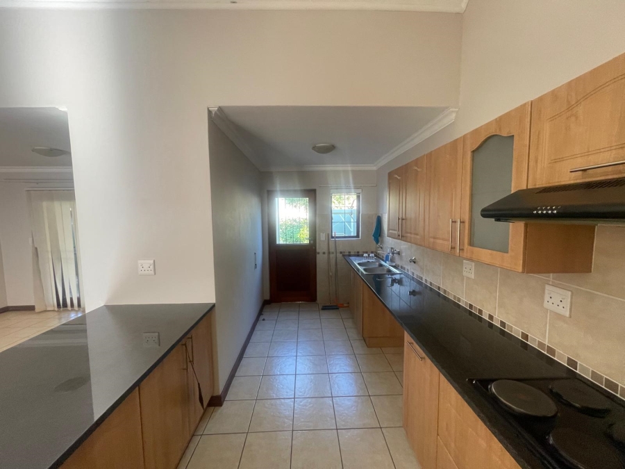 2 Bedroom Property for Sale in Olympus AH Gauteng