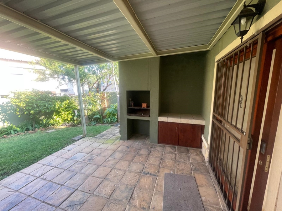 2 Bedroom Property for Sale in Olympus AH Gauteng