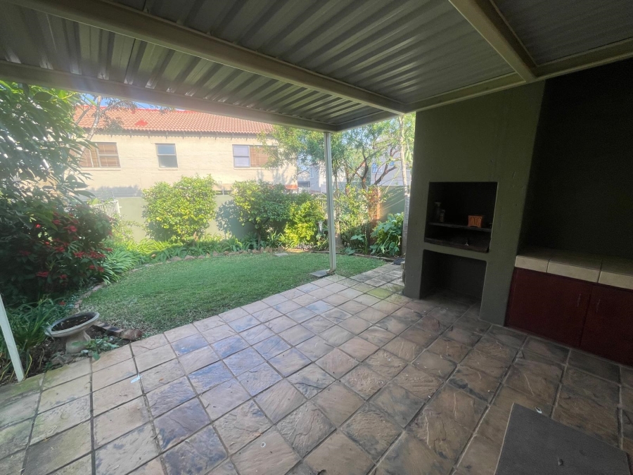 2 Bedroom Property for Sale in Olympus AH Gauteng