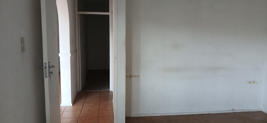 2 Bedroom Property for Sale in Primrose Hill Gauteng