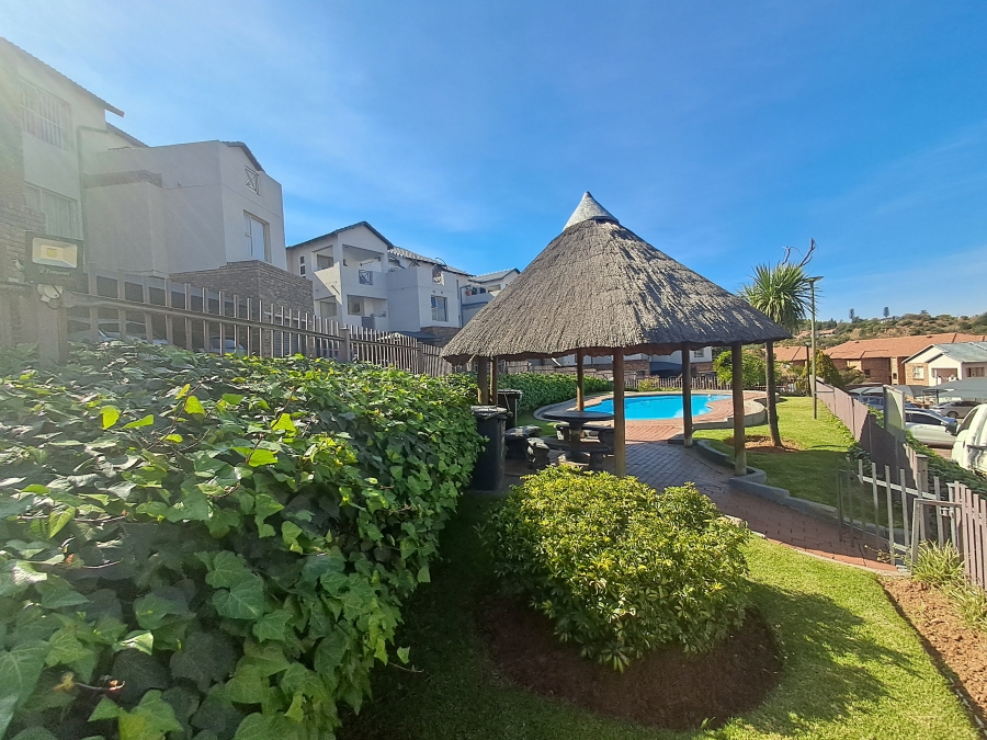 2 Bedroom Property for Sale in Winchester Hills Gauteng