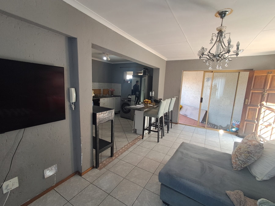 2 Bedroom Property for Sale in Winchester Hills Gauteng