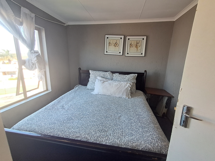 2 Bedroom Property for Sale in Winchester Hills Gauteng