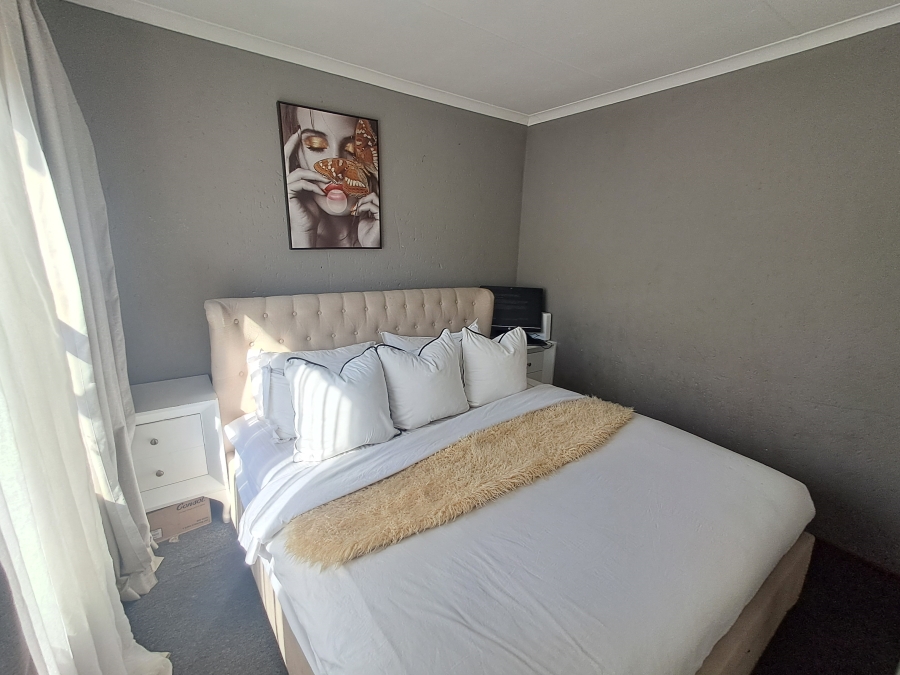 2 Bedroom Property for Sale in Winchester Hills Gauteng