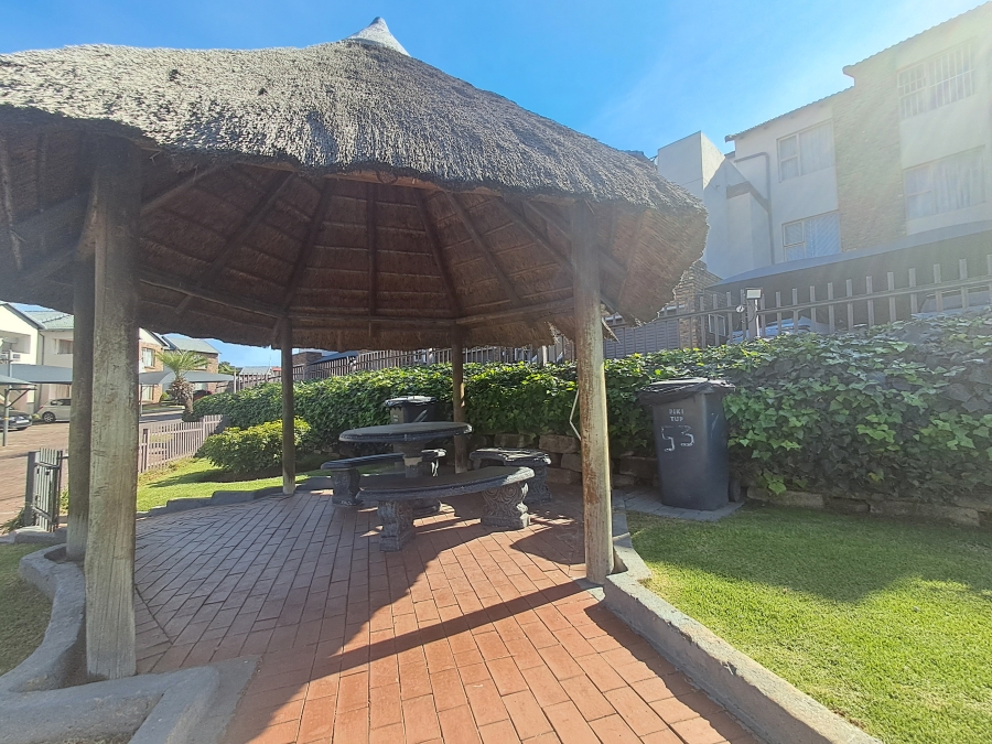 2 Bedroom Property for Sale in Winchester Hills Gauteng