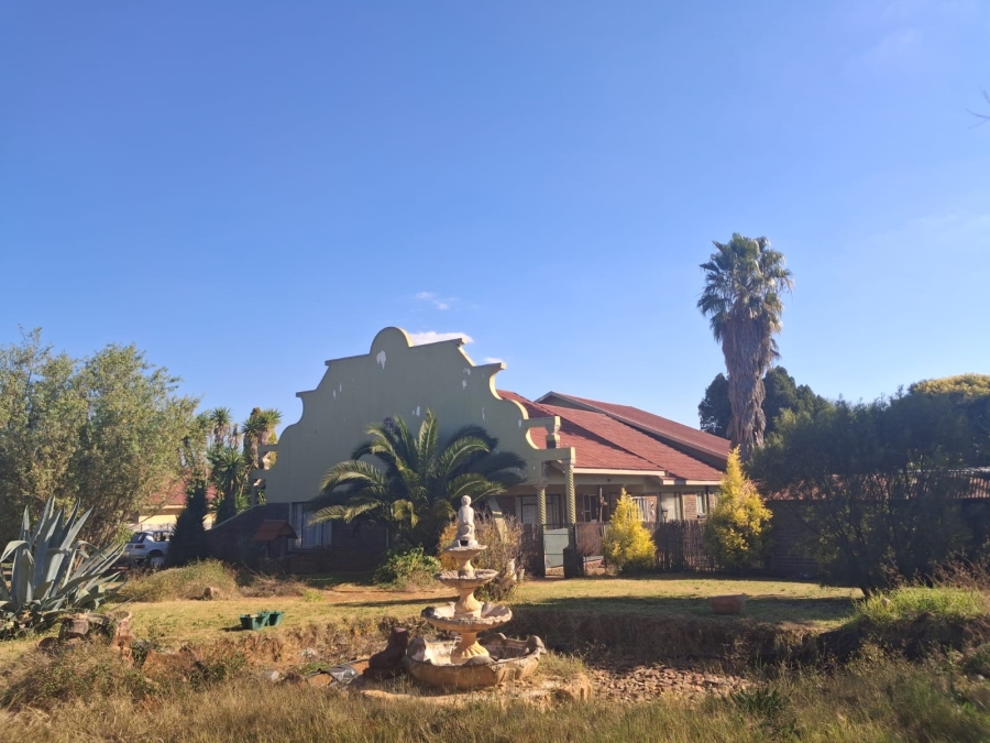 5 Bedroom Property for Sale in Fochville Gauteng