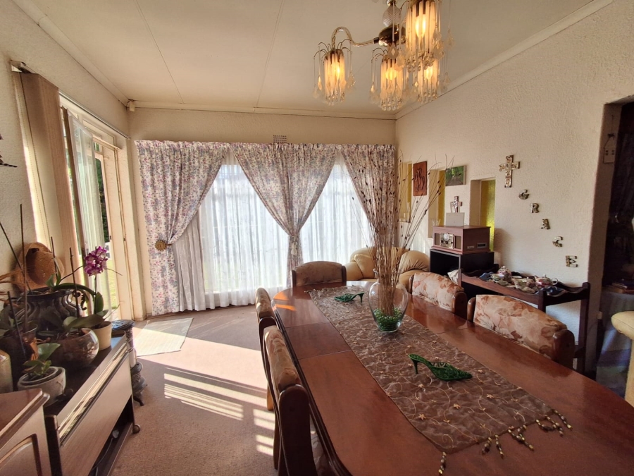 3 Bedroom Property for Sale in Helikonpark Gauteng