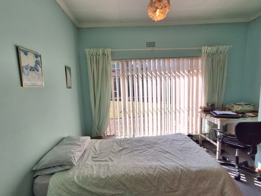 3 Bedroom Property for Sale in Helikonpark Gauteng