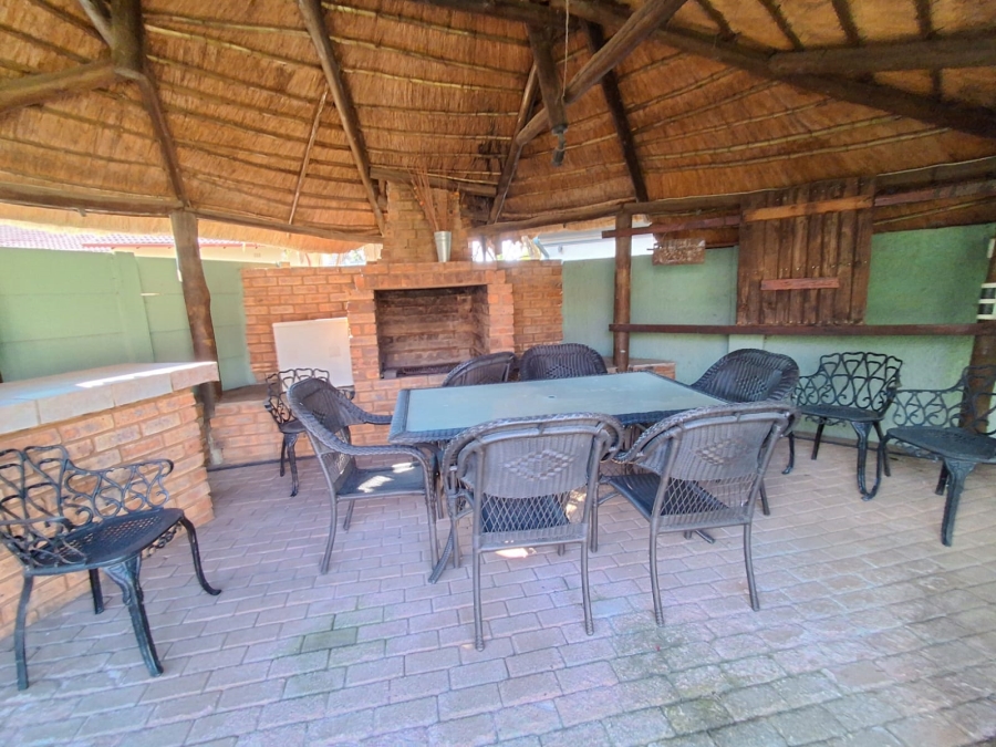 3 Bedroom Property for Sale in Helikonpark Gauteng