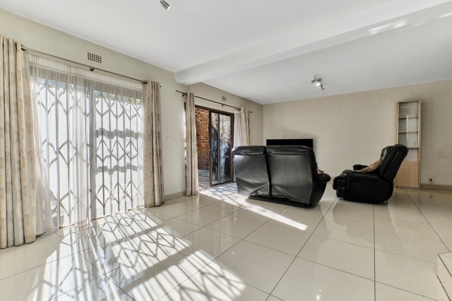 3 Bedroom Property for Sale in Sandown Gauteng