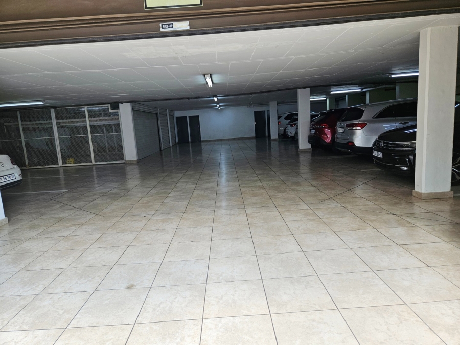 To Let 3 Bedroom Property for Rent in Dunkeld Gauteng
