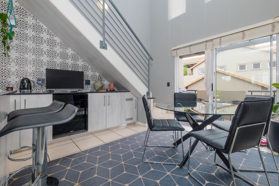 1 Bedroom Property for Sale in Bryanston Gauteng