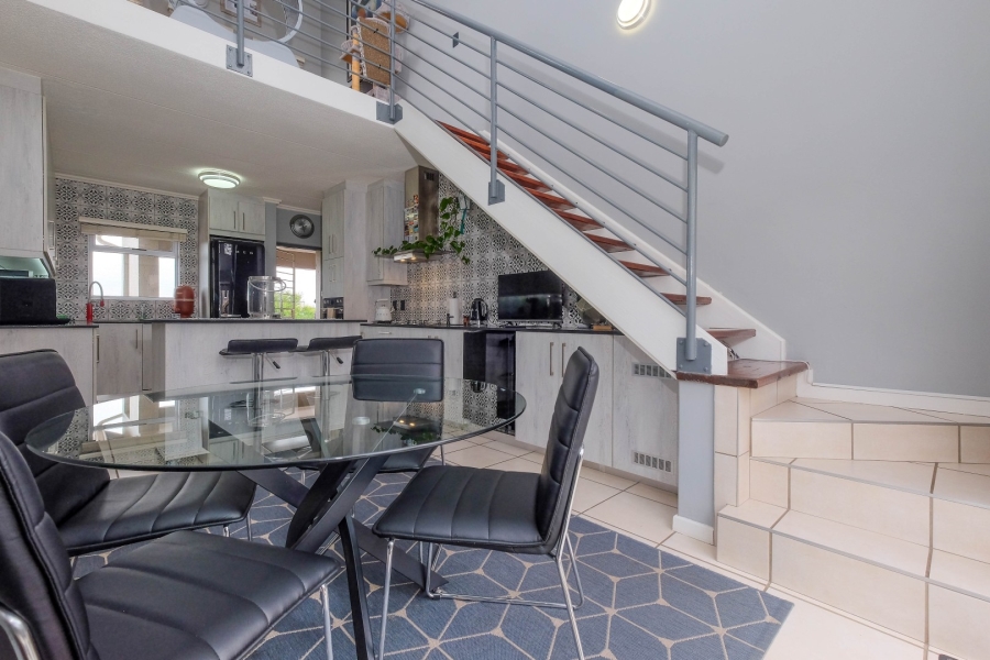 1 Bedroom Property for Sale in Bryanston Gauteng