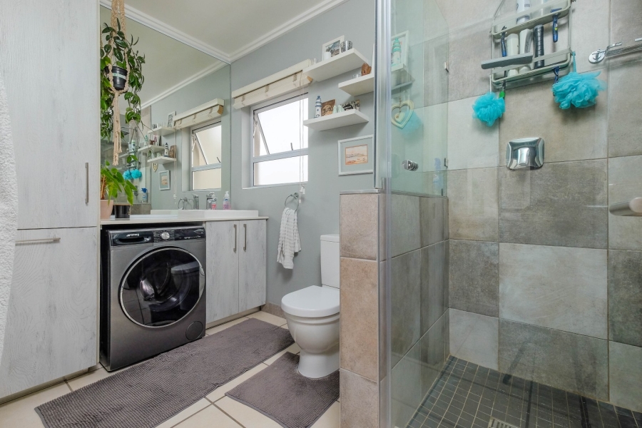 1 Bedroom Property for Sale in Bryanston Gauteng