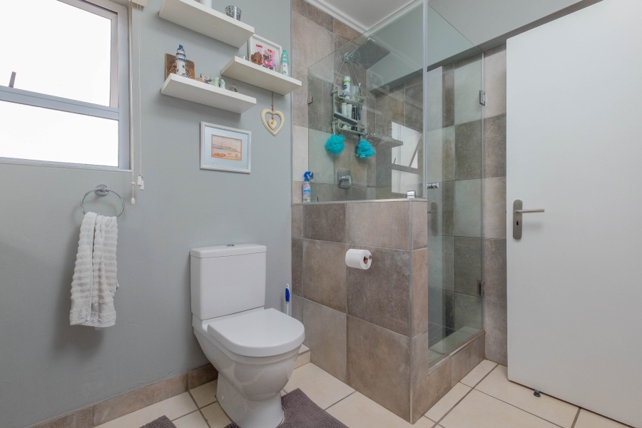 1 Bedroom Property for Sale in Bryanston Gauteng