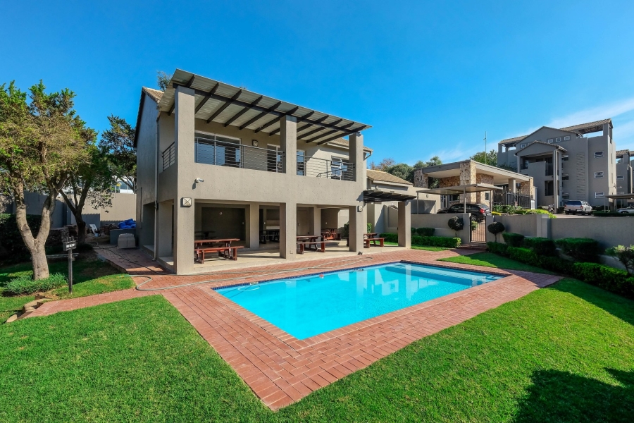 1 Bedroom Property for Sale in Bryanston Gauteng