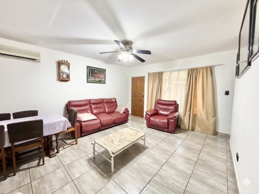 2 Bedroom Property for Sale in Annlin Gauteng