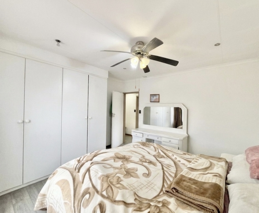 2 Bedroom Property for Sale in Annlin Gauteng