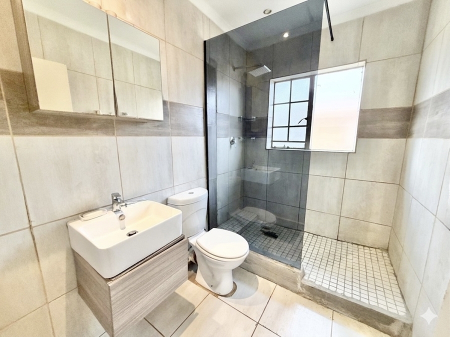 2 Bedroom Property for Sale in Annlin Gauteng