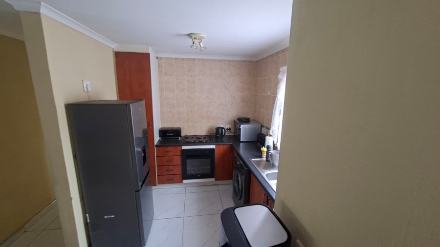 2 Bedroom Property for Sale in West Village Gauteng