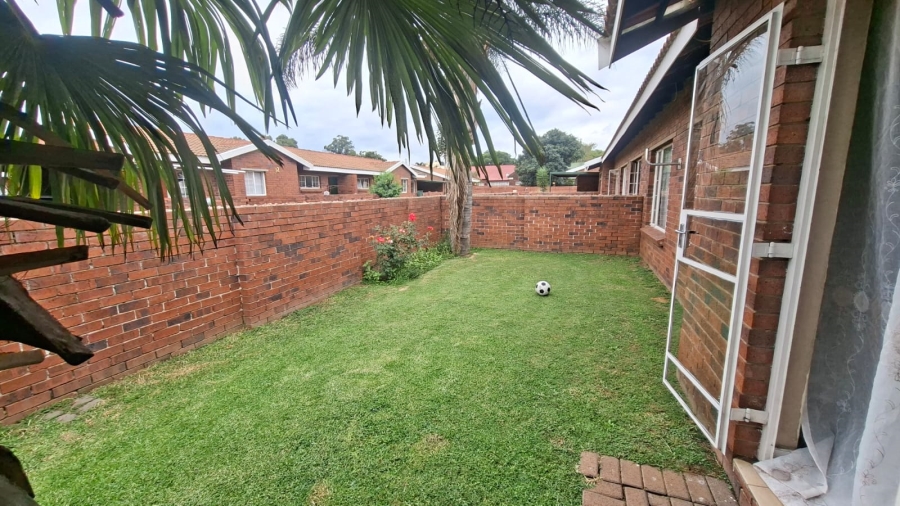 2 Bedroom Property for Sale in West Village Gauteng