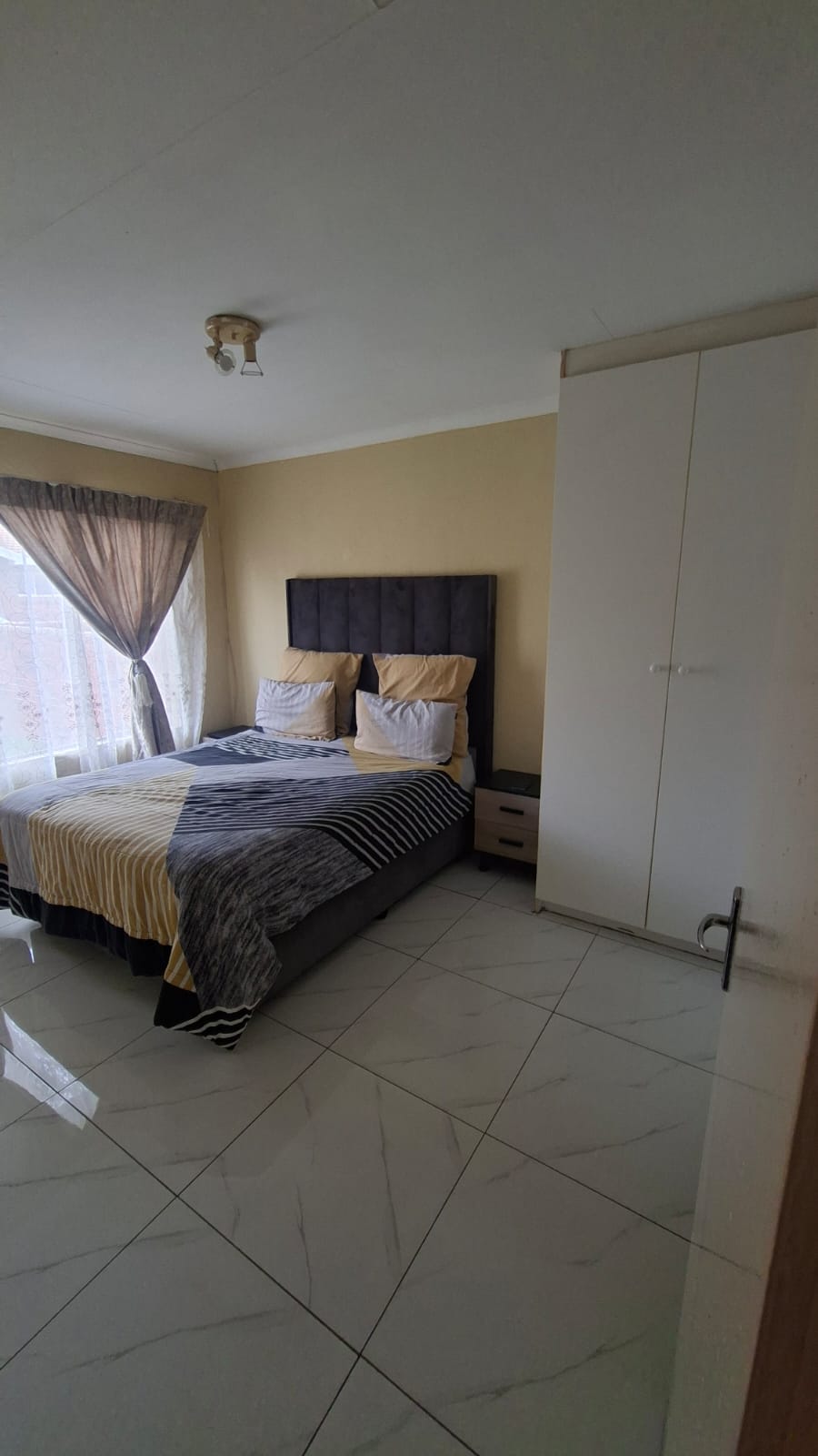 2 Bedroom Property for Sale in West Village Gauteng