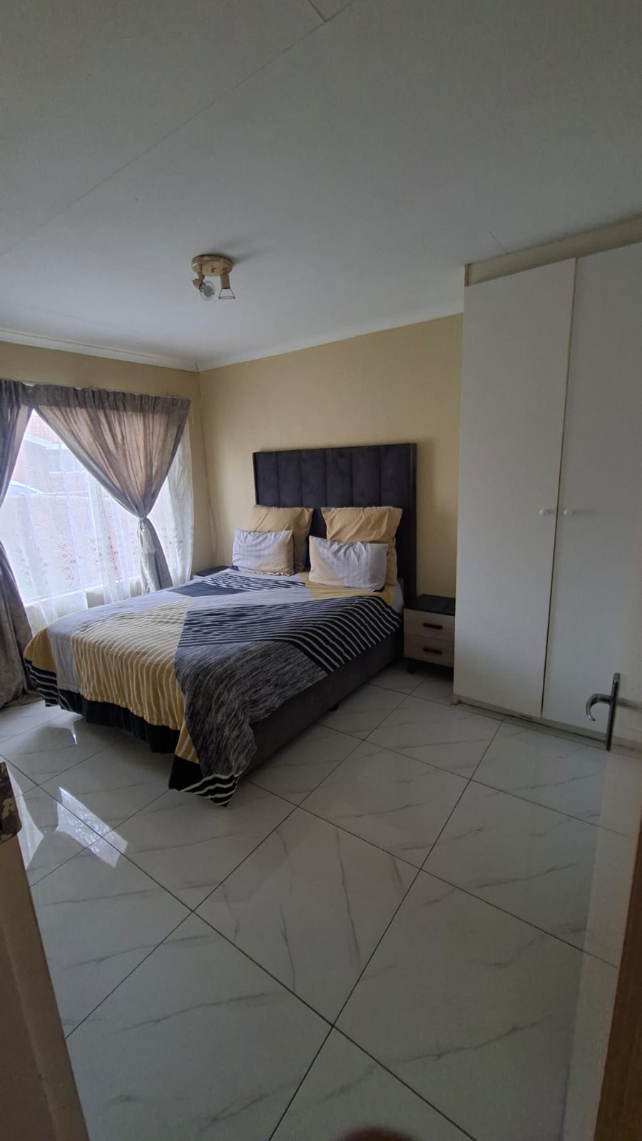 2 Bedroom Property for Sale in West Village Gauteng