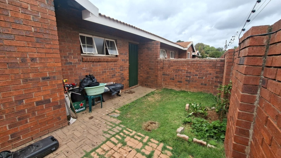 2 Bedroom Property for Sale in West Village Gauteng