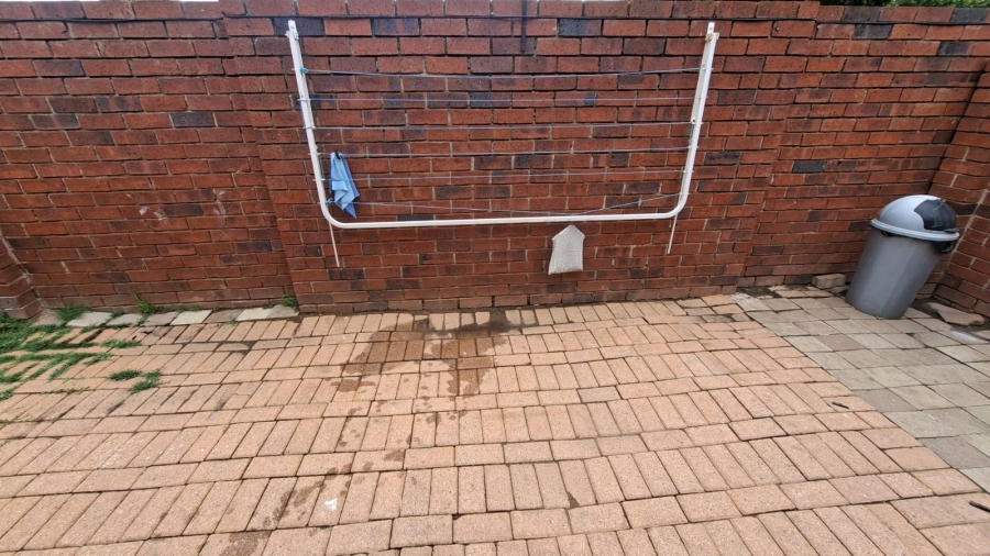 2 Bedroom Property for Sale in West Village Gauteng