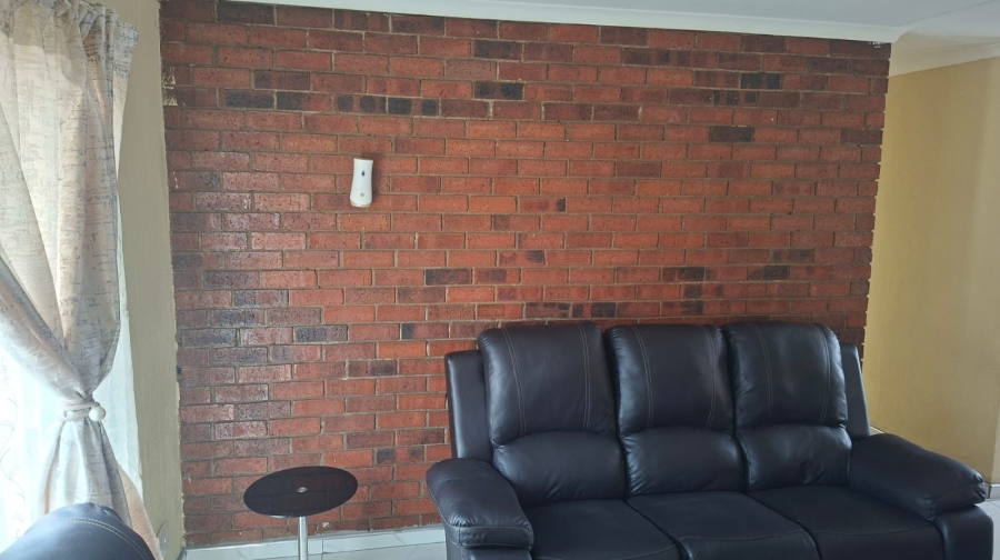 2 Bedroom Property for Sale in West Village Gauteng